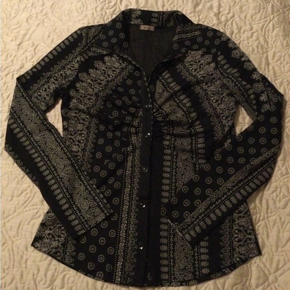 Elegant Black and Cream Paisley Shirt